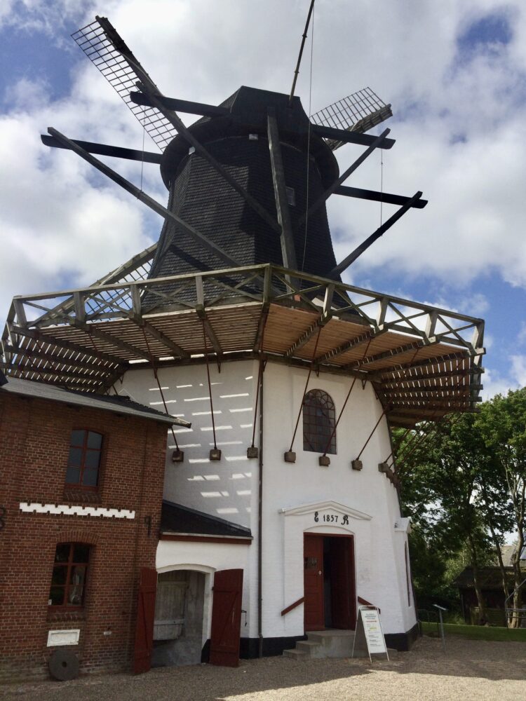Hoejer Windmill