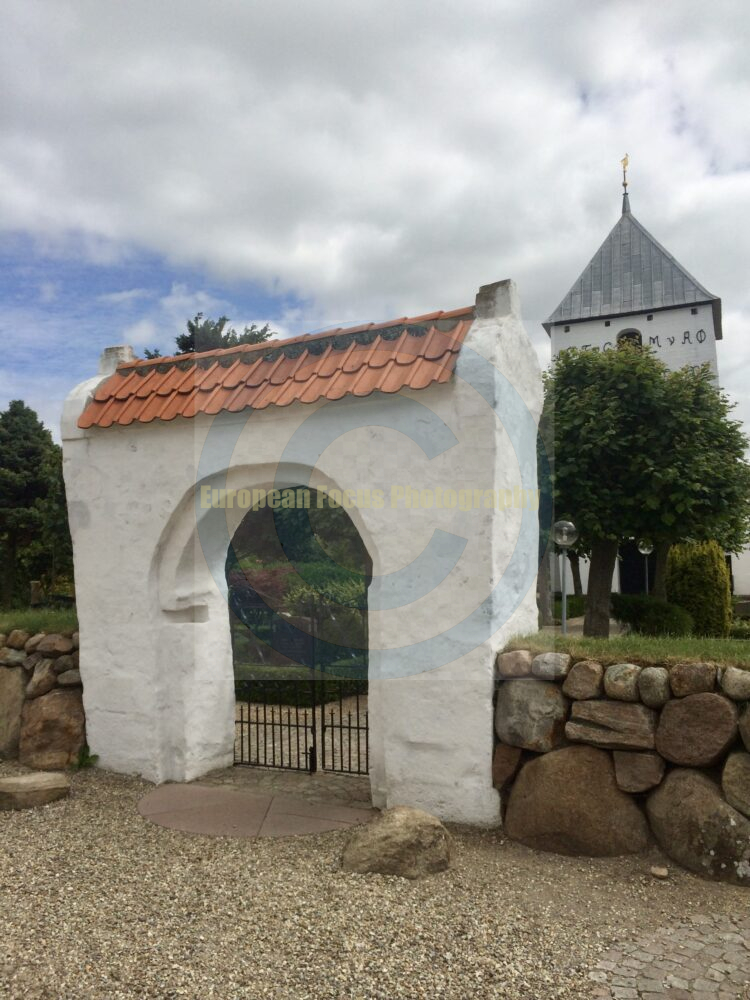 Hunderup Church Gate