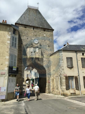 Noyers