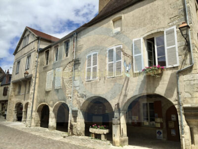 Noyers