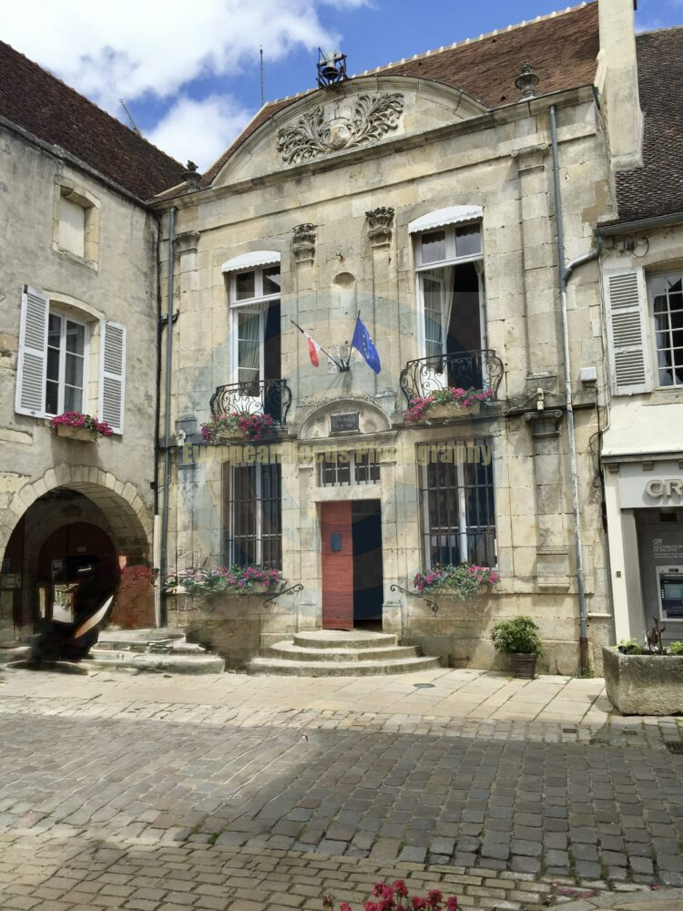 Noyers