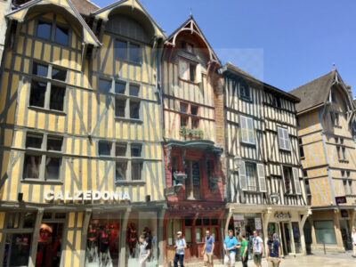 Troyes
