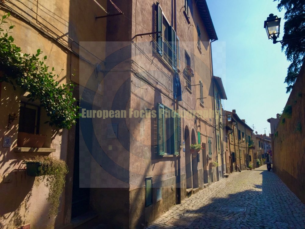 Tuscania